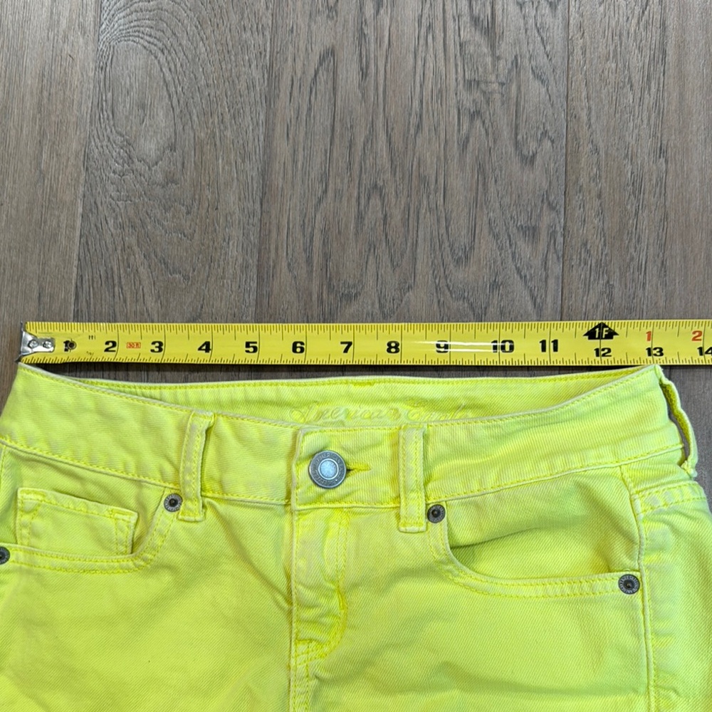 American Eagle Outfitters Neon Yellow Cutoff Jean Shorts Size 0 - Picture 6 of 8